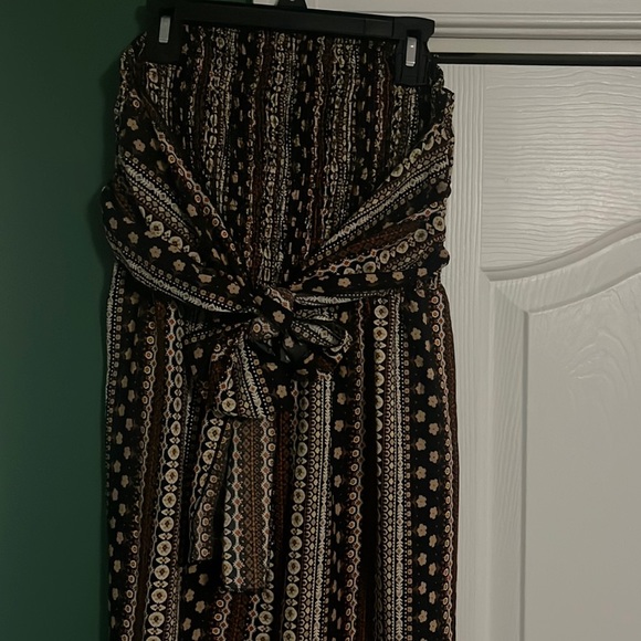 Sleeveless pants romper - Small - Picture 2 of 4